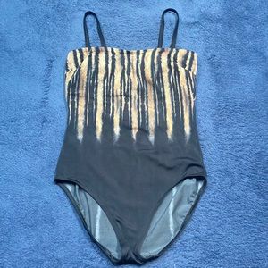 Gottex Swimsuit 1 piece Size 8
